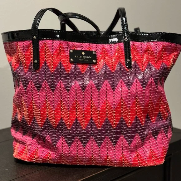 Kate Spade New York Multi-Colored Chevron Handbag - Picture 3 of 14